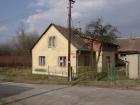 Rodinn� d�m k rekonstrukci, Dv�r Kr�lov� nad Labem