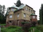 Dvougenera�n� vila po kompletn� vnit�n� rekonstrukci, Bernartice u Trutnova
